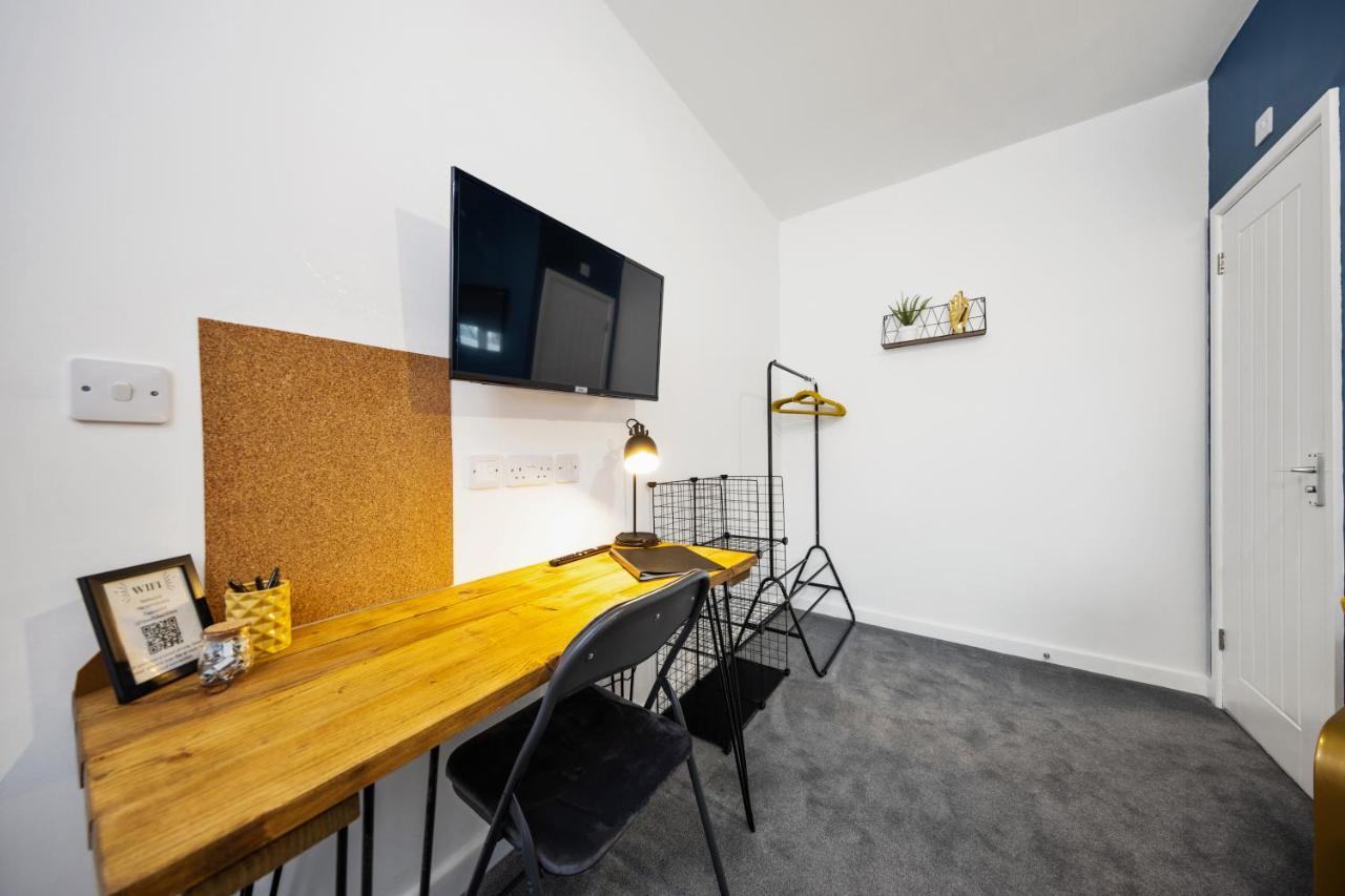 7 Bedroom House Ensuite Rooms, Fully Equipped Kitchen, Free Wifi, Tvs In All Rooms City Centre Close To A46 Inspire Homes Coventry Exteriör bild